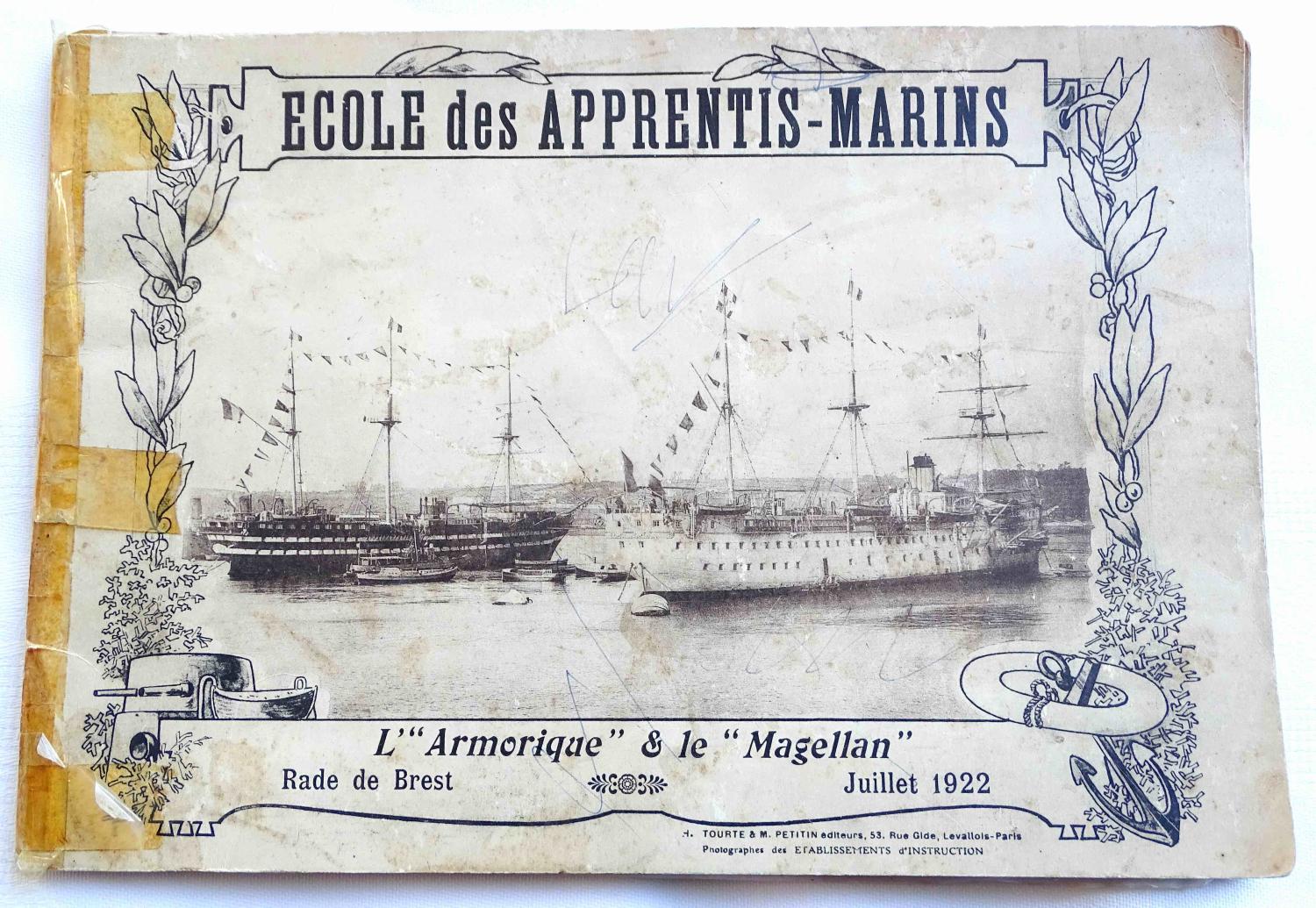 Album photos Ecole des Apprentis-Marins Armorique et Magellan  Juillet 1922 Brest