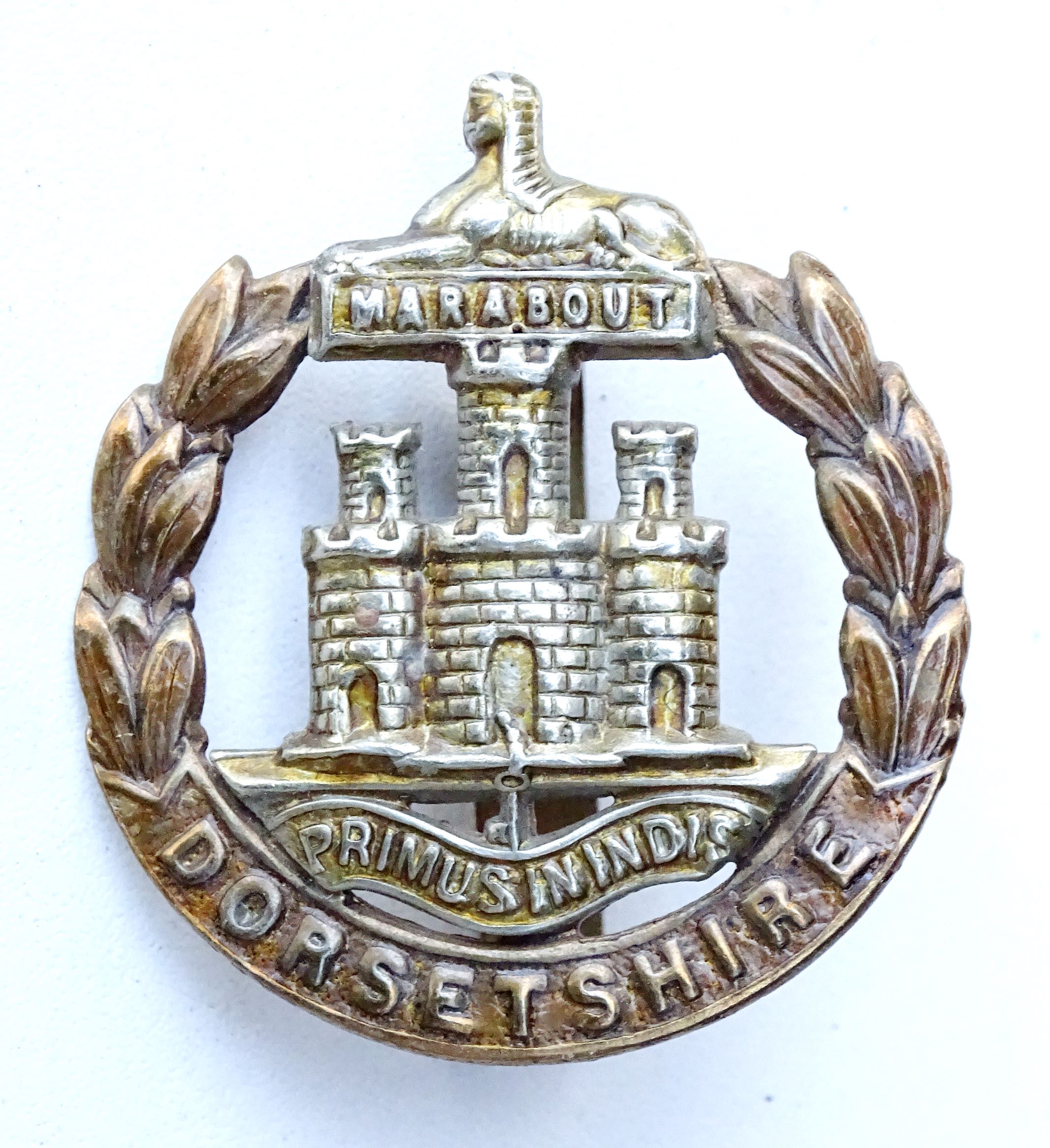 Cap badge  Dorsetshire Regiment  WW1 WW2