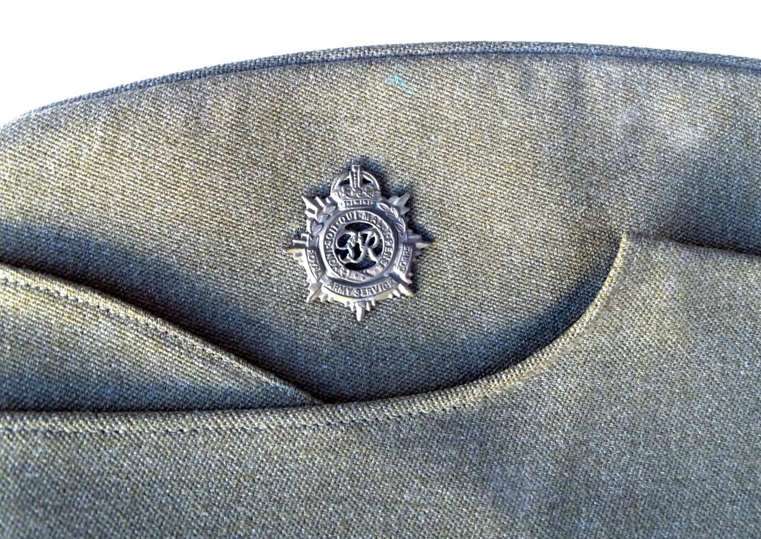 Field service cap  Royal Army Service Corps. Fabrication tailleur.