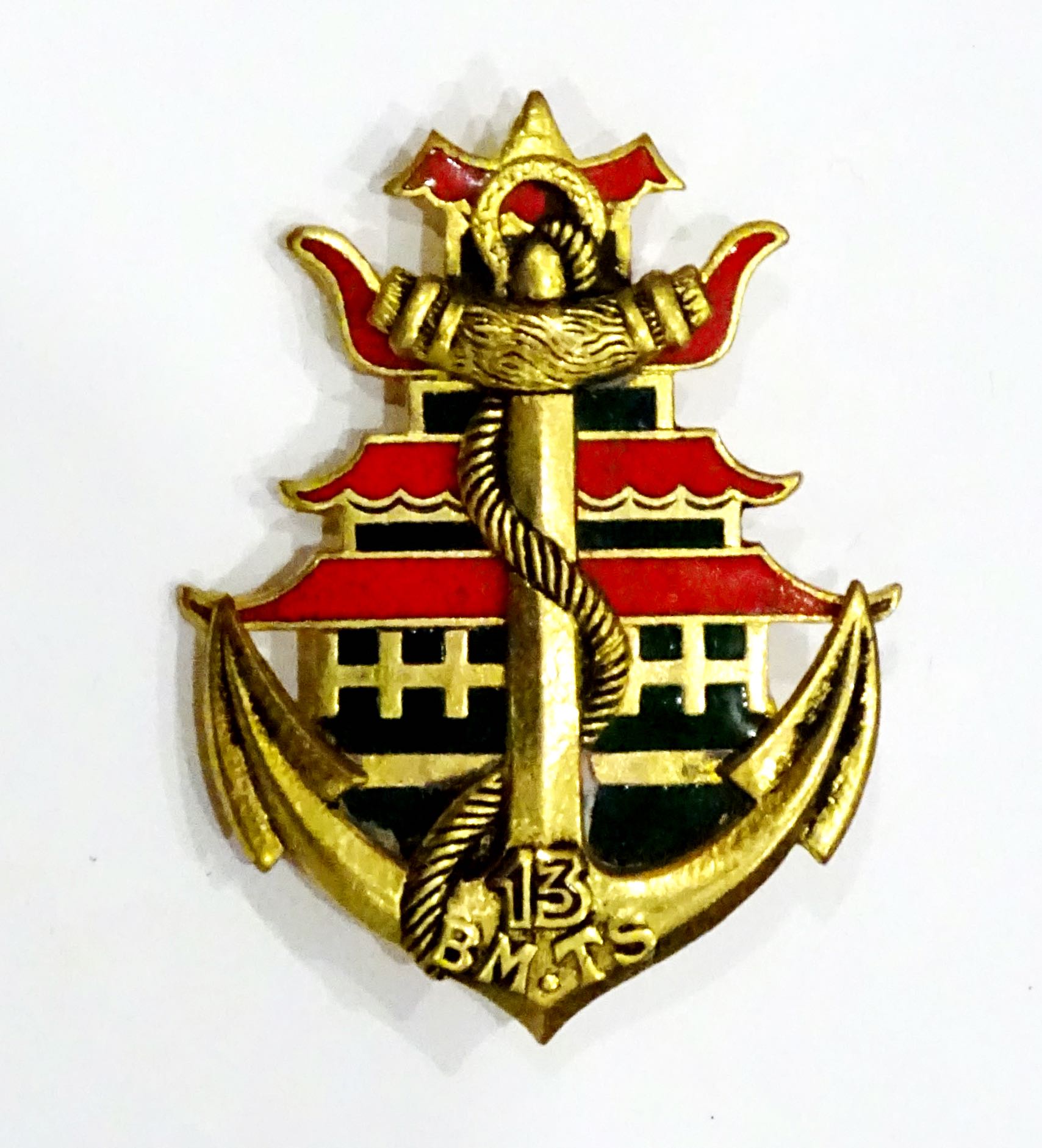 Insigne 13 &egrave;me Bataillon de Marche de Tirailleurs Senegalais  Drago M&eacute;tra