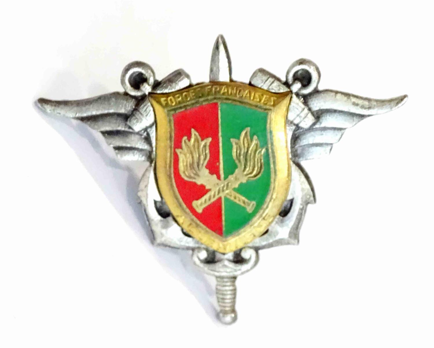 Insigne Service des Essences, Forces Fran&ccedil;aises en Allemagne  Drago