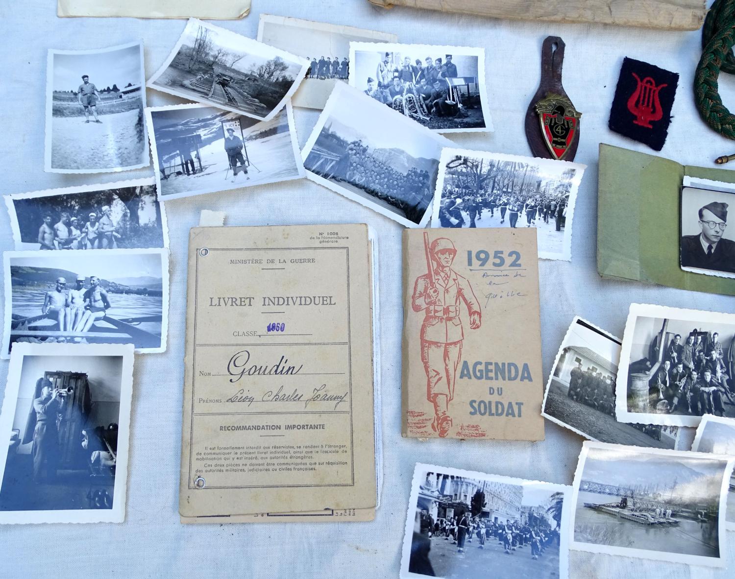 Lot de photos et documents Appel&eacute; Fanfare du 4&deg; G&eacute;nie 1950-1952 Grenoble