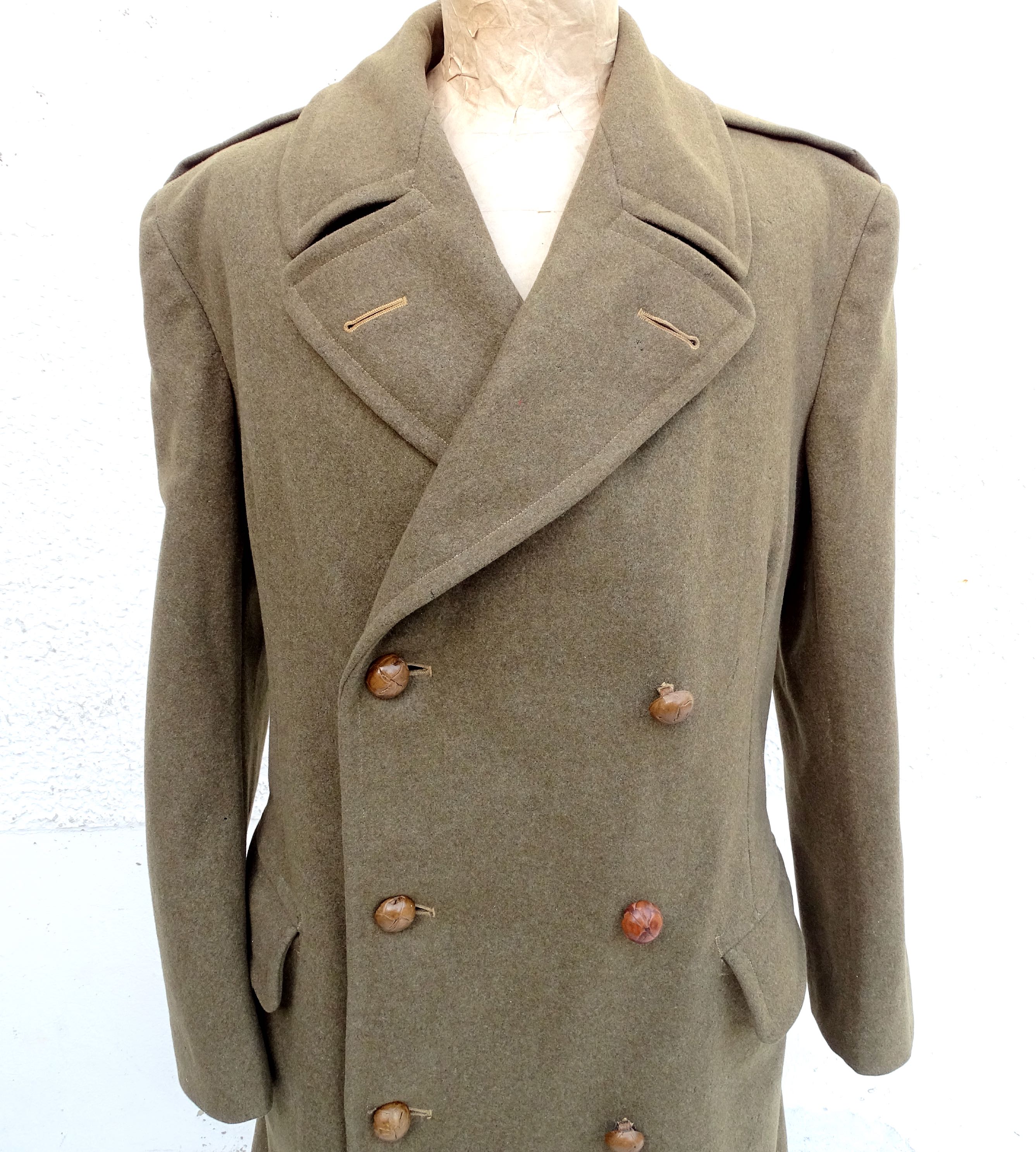 Manteau d&#039;officier britannique Seconde Guerre Mondiale