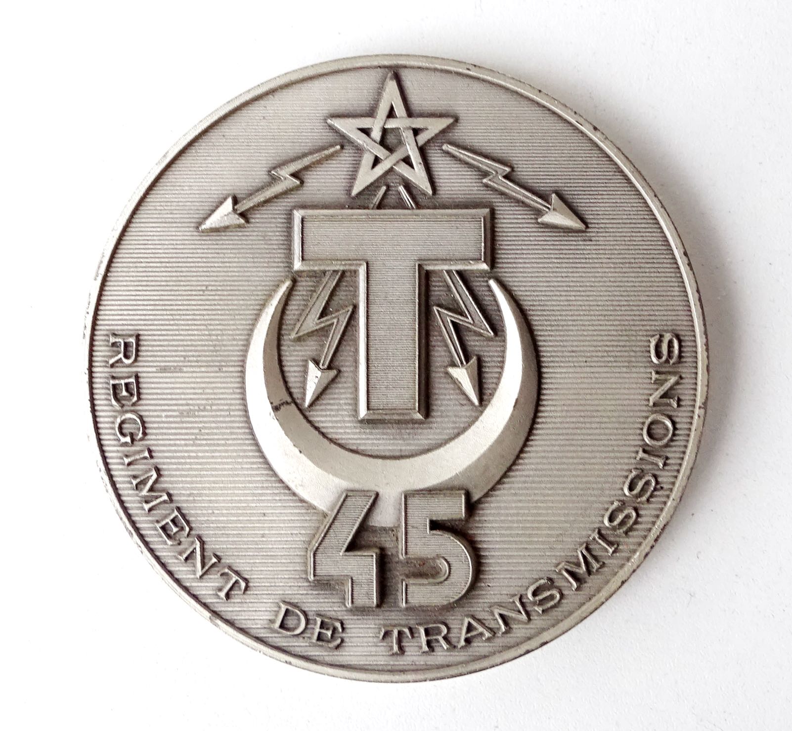 Médaille de table en bronze 45ème Régiment de Transmissions.