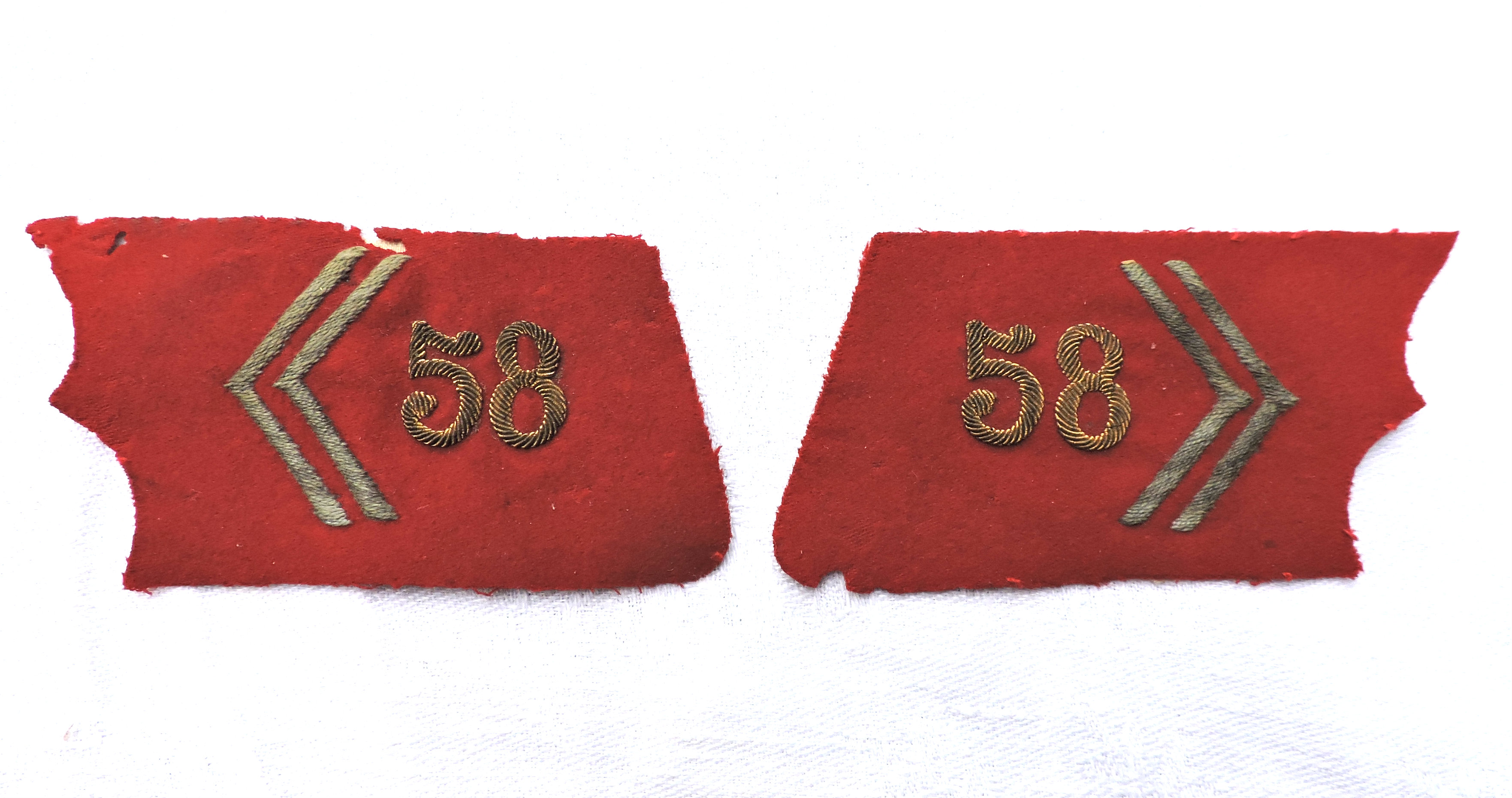 Pattes de col pour tunique d&#039;officier  58&deg; R.A.  1915-1918
