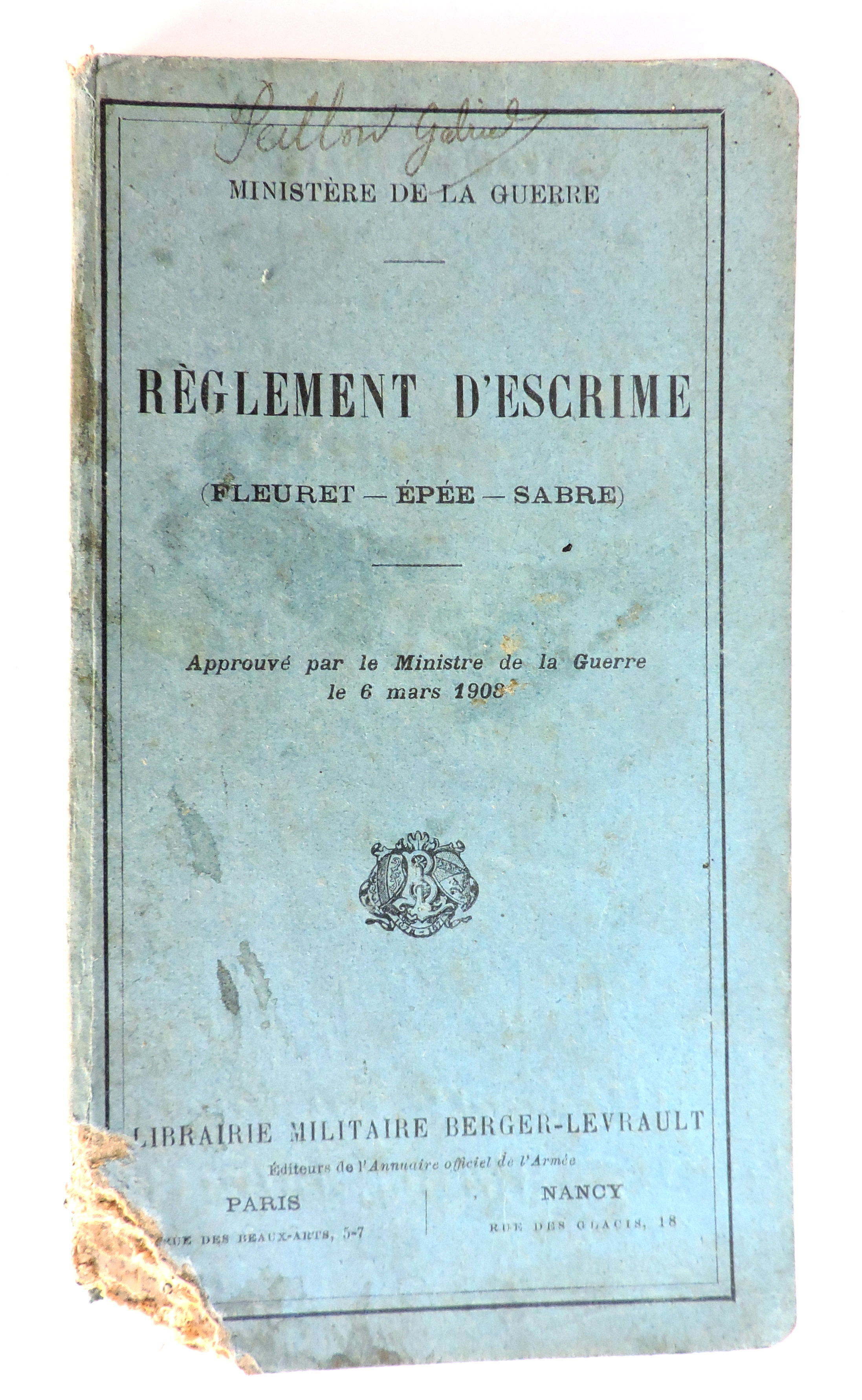 R&egrave;glement d&#039;escrime Fleuret - Ep&eacute;e - Sabre  Minist&egrave;re de la Guerre 1910