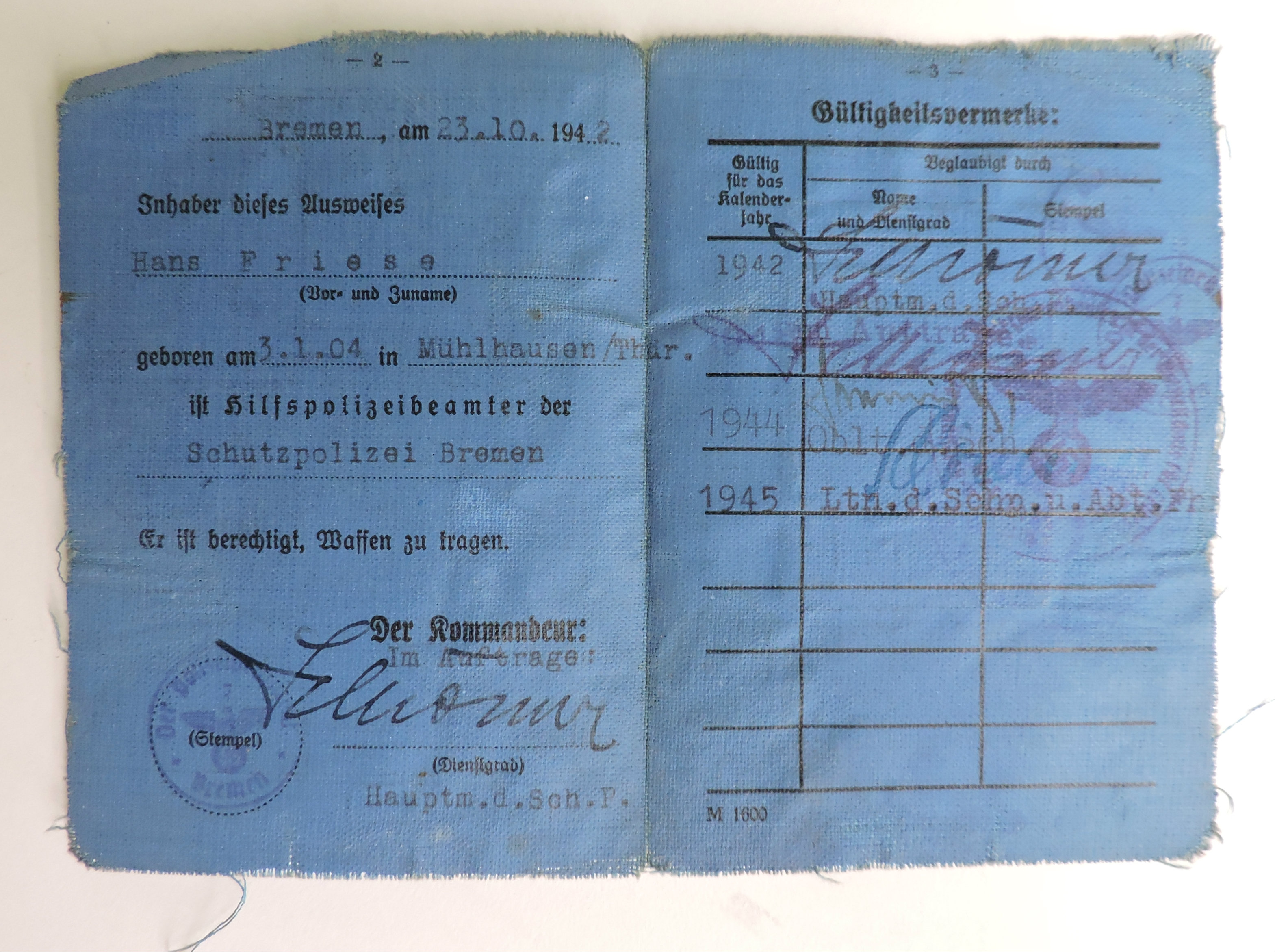 Carte de la Schutzpolizei 1942-1945 Dienstausweis