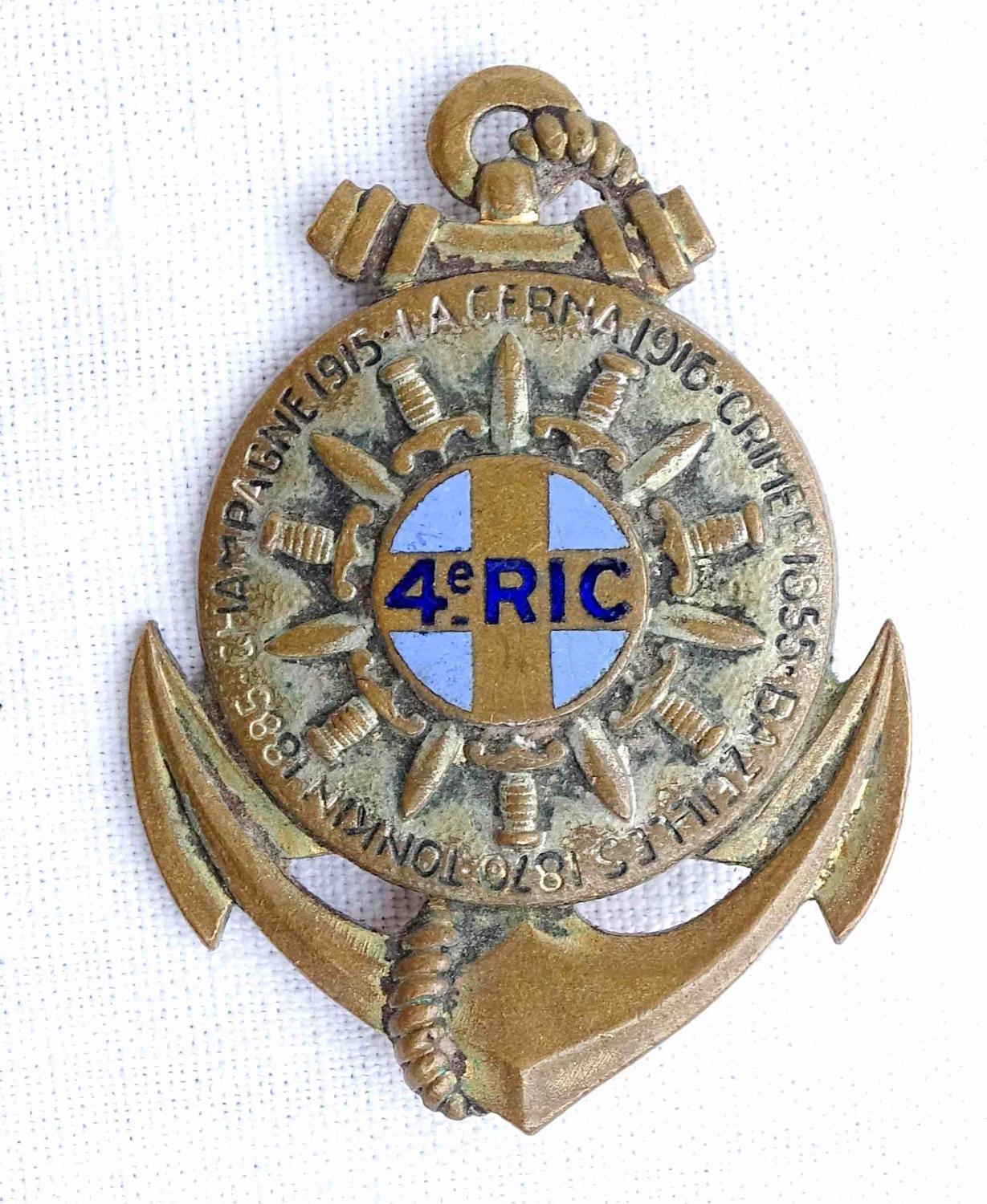 Insigne 4&deg; R&eacute;giment d&#039;Infanterie Coloniale Drago M&eacute;tra