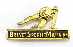 Brevet Sportif Militaire dor&eacute; Drago d&eacute;pos&eacute; 3 pontets