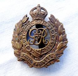 Cap badge Royal Engineers George V  WW1   variante