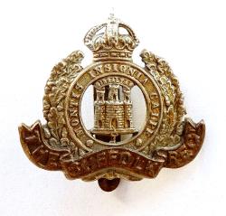 Cap badge The Suffolk Regiment. Bi-metal. WW1. WW2