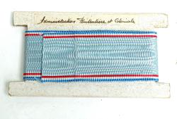 Coupe de ruban de la m&eacute;daille d&#039;honneur de l&#039;administration penitentiaire coloniale
