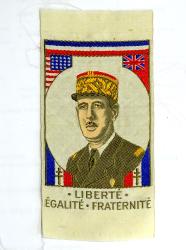 Ecusson patriotique  De Gaulle, &eacute;poque Lib&eacute;ration.