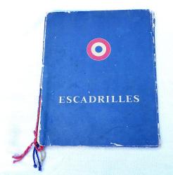 Escadrilles Album d&#039;insignes de l&#039;aviation.