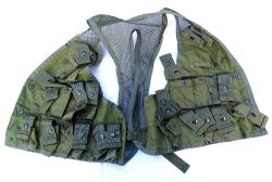 Vest ammunition carrying   US army 1980