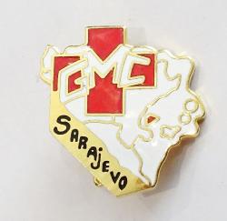 Insigne Groupe M&eacute;dico-Chirurgicale. Sarajevo Destr&eacute;e 1995. Epingle