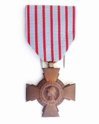 M&eacute;daille Croix du Combattant vieux bronze