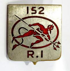 Insigne 152&deg; R&eacute;giment d&#039;infanterie  Drago Paris, pastille grav&eacute;e